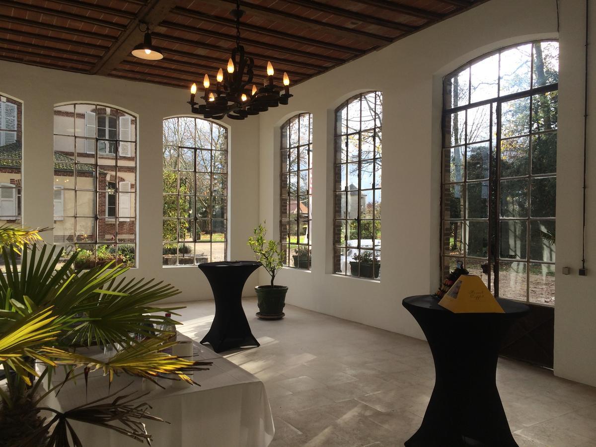 Chateau De Montabert Montaulin Bagian luar foto