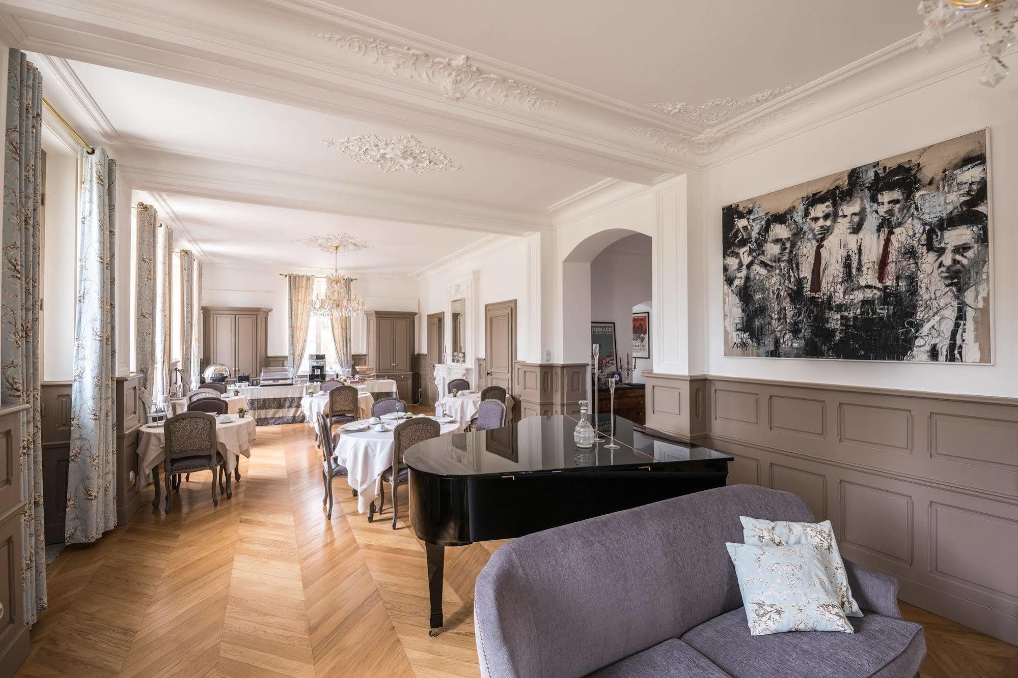 Chateau De Montabert Montaulin Bagian luar foto